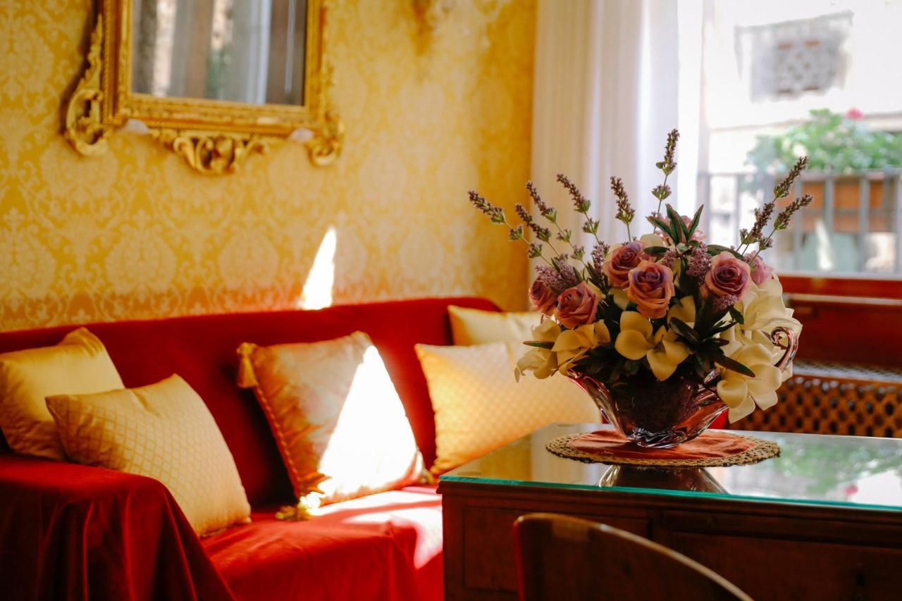 B&B Beroni A Venezia Bagian luar foto