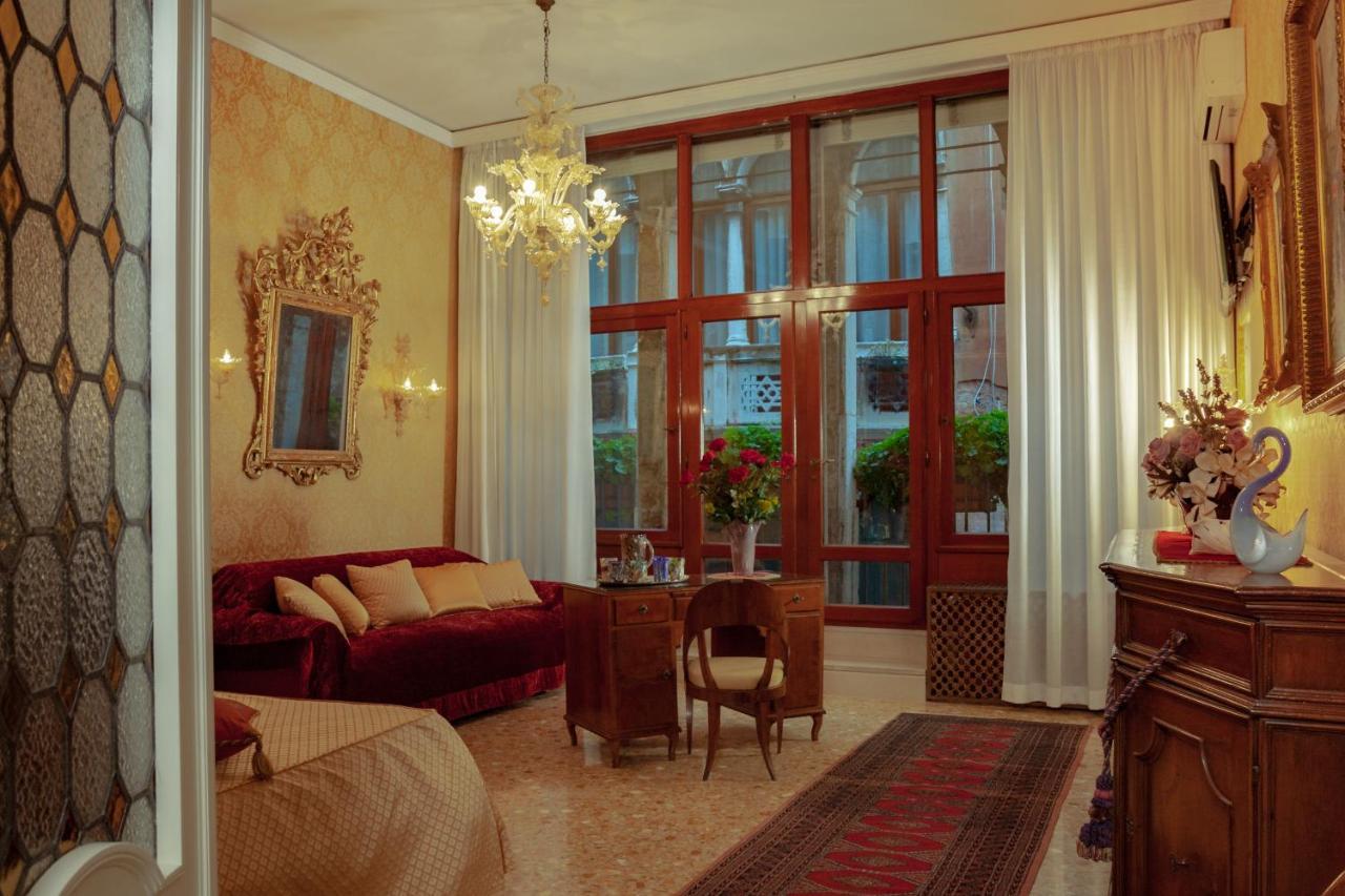 B&B Beroni A Venezia Bagian luar foto
